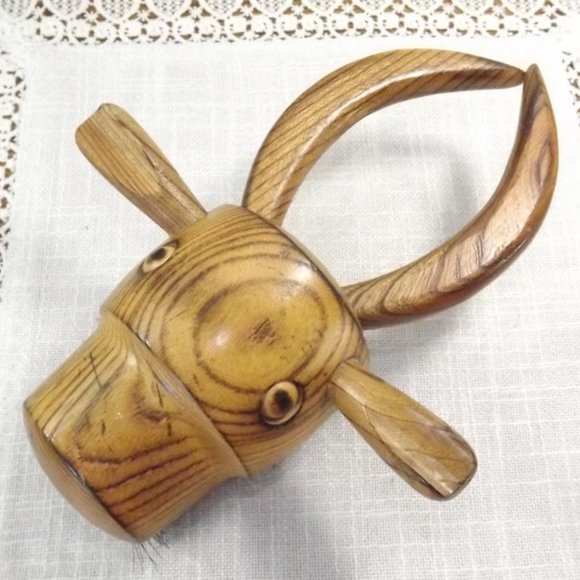 Vintage Bull Shaped Brush for Boots/Clothing - Picture 1 of 7